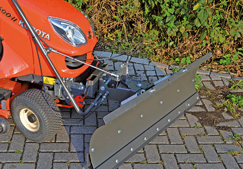 Front linkage kit for Ride-on Mowers with hand operation