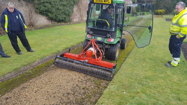 All you need to know about Gravel Path Renovators - Cover Image