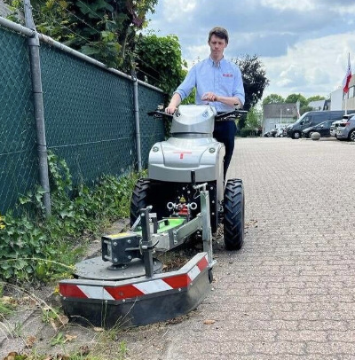 Electrifying your grounds maintenance equipment fleet - Cover Image